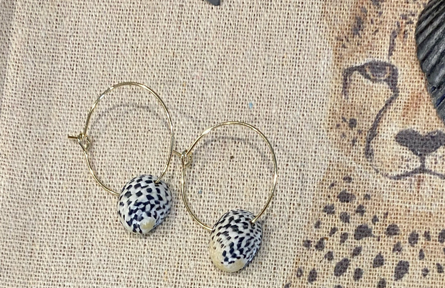 Spotted Shell Hoops